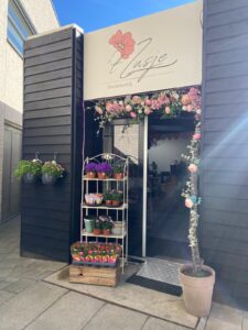 Voorkant winkel zomer